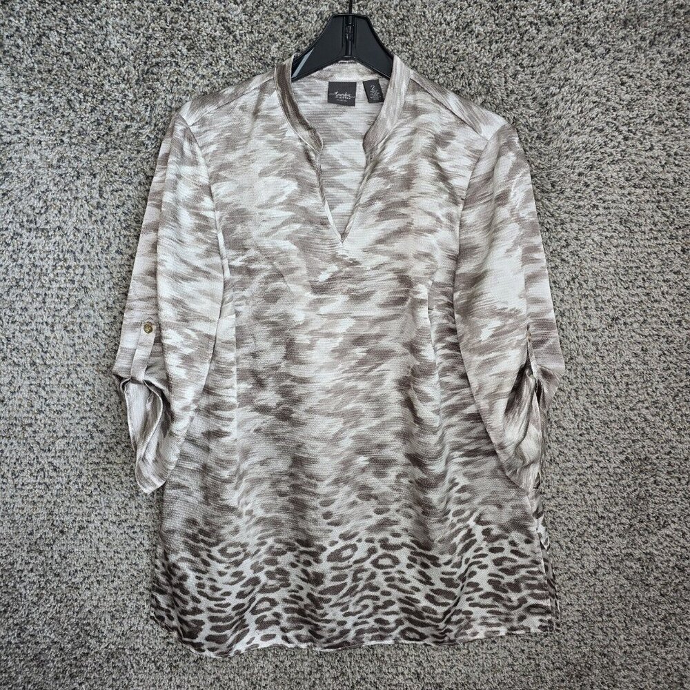 Chicos Travelers Top Womens 2 US Large Taupe Textured Blouse Casual Ladies